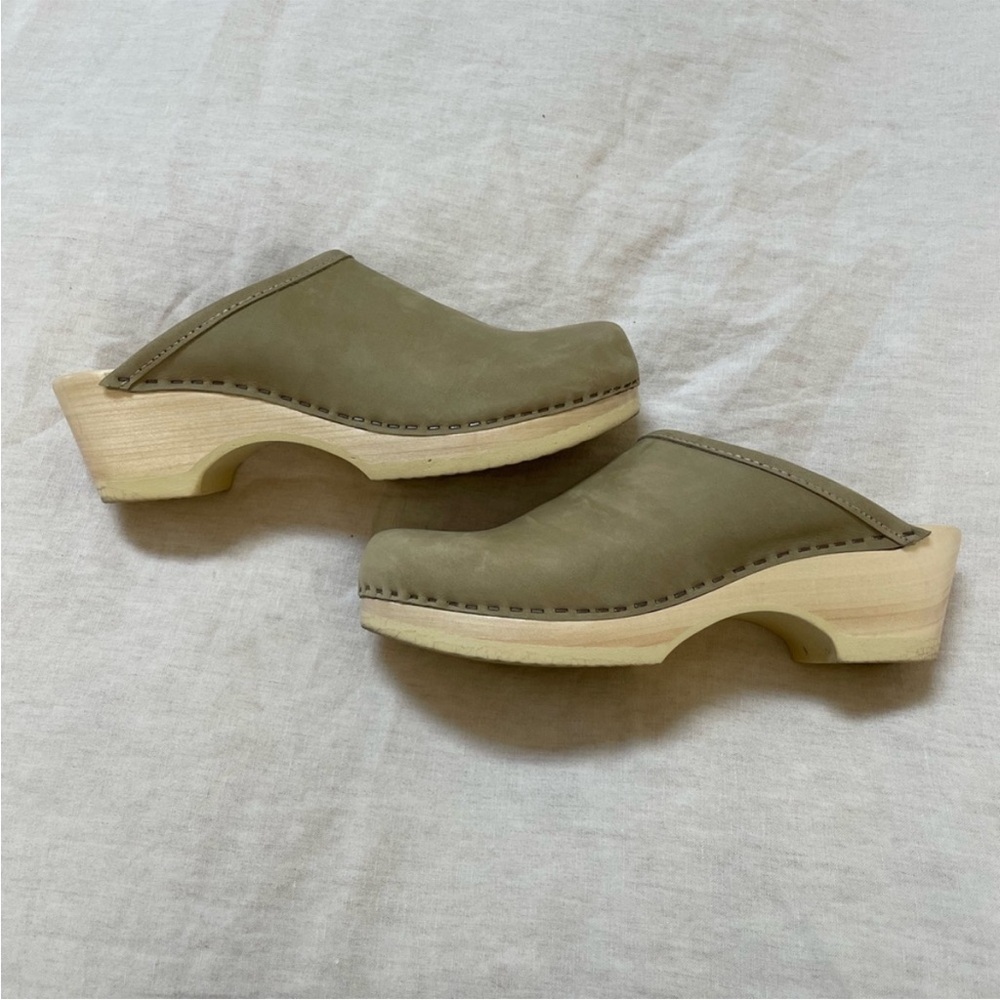 No. 6 Old School Clog size 37 - Picture 2 of 6